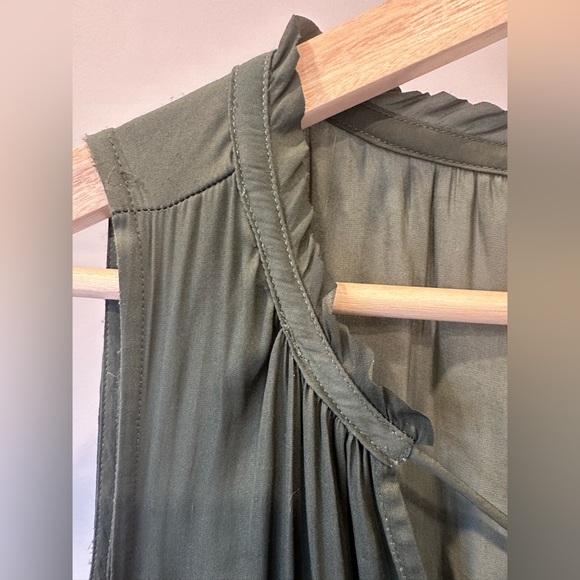 Gap army green sleeveless chiffon dress - Picture 3 of 4